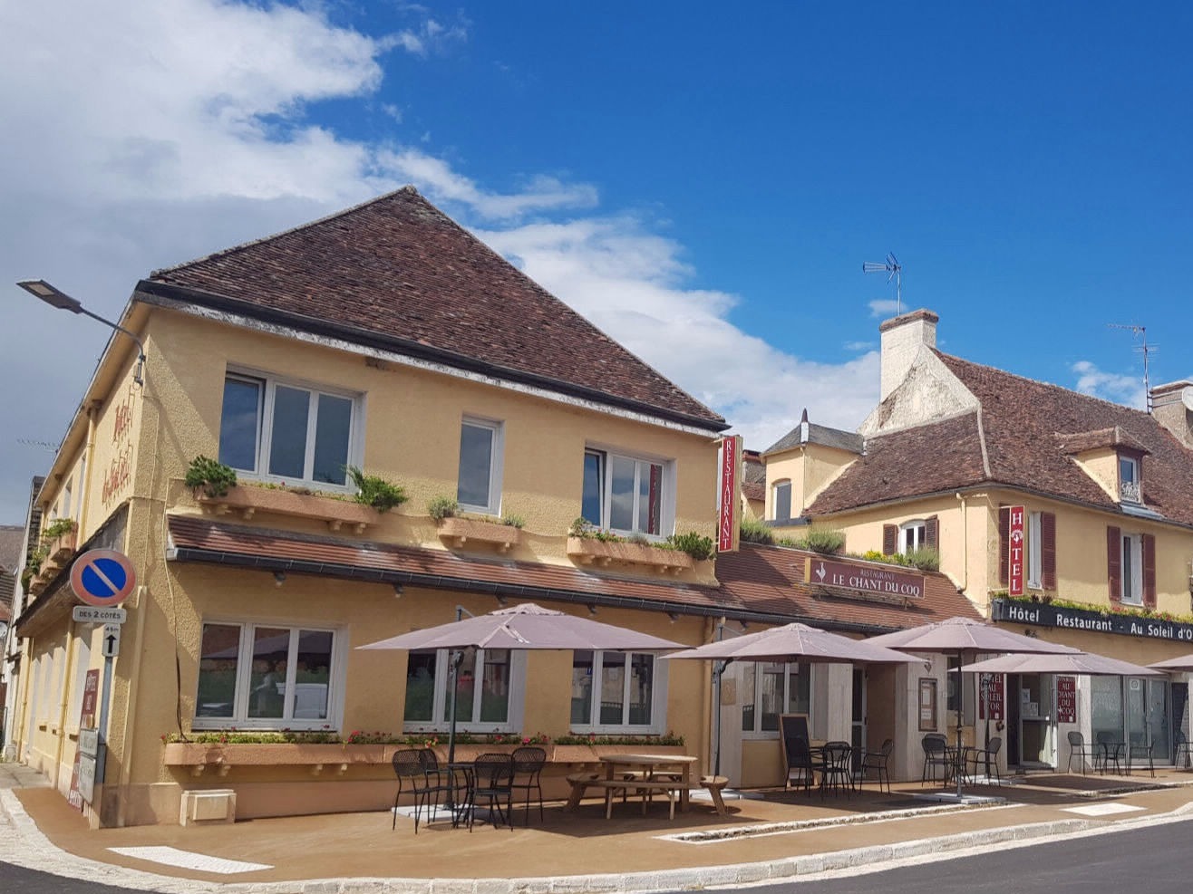 Hotel Au Soleil d'Or - entre Avallon et Vézelay à Pontaubert